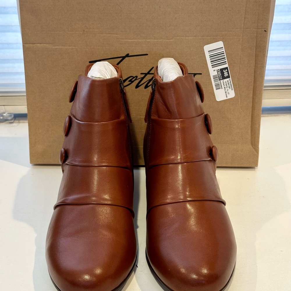 Trotters Mila Leather Ankle Boots Women’s size 10.5W NWT - Picture 2 of 7
